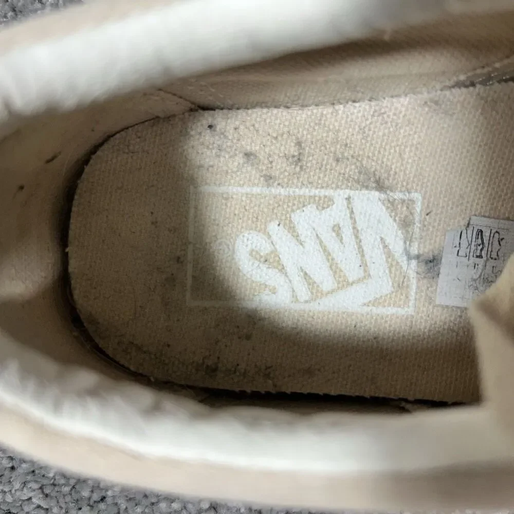 VANS Old Skool Women’s Size 7 Tan Suede Canvas Casual Lace Up Shoes Used